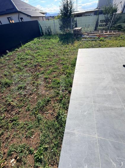 Casa de vanzare, 117 mp, teren 500 mp, Cartierul Izvor