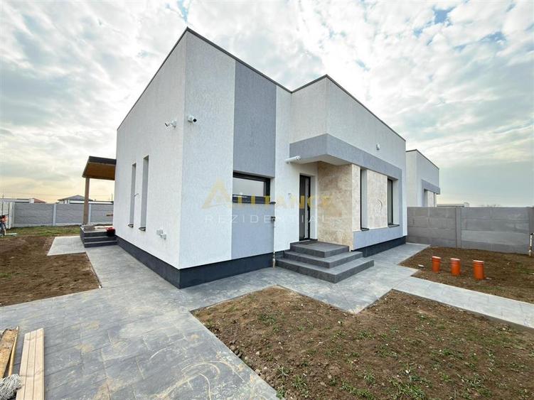 Casa Parter 3 camere+2 bai Incalzire pardoseala Teren 371mp