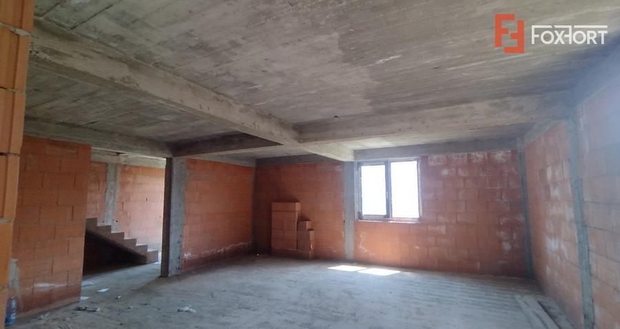 COMISION 0% Duplex la Rosu, 330 mp utili, asfalt, Sacalaz