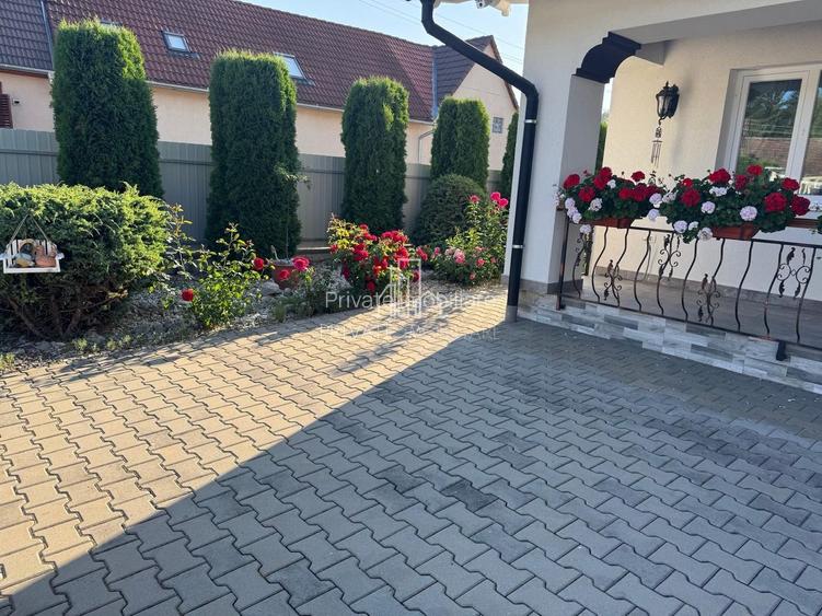 Casa ultramoderna de vanzare in Hetiur - 7