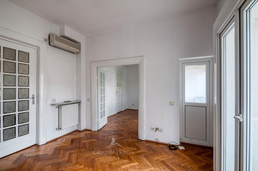 Universitate / Spatiu de birouri / Doua camere / Centrala proprie