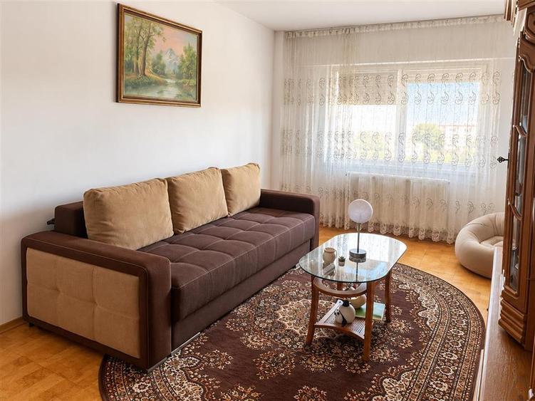 Apartament 3 camere decomandat | Calea Bucuresti | Luminos si spațios