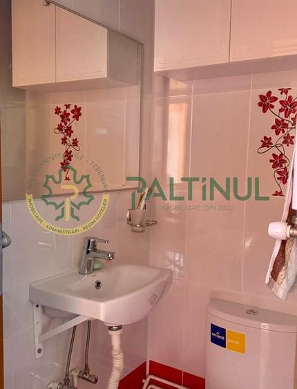 Apartament 4 camere de vânzare, parcare privata, D-na Stanca, Sibiu