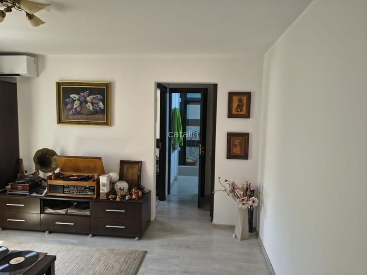 Vanzare apartament 2 camere mobilat si utilat ,Strada  Almasu Mare - 3