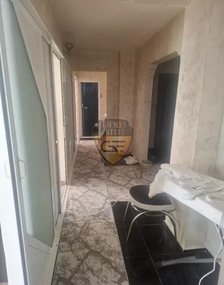 4 camere Inel I DR-uri , 95.7mp, et 2 / 4, parcare, 2 bai, balcon, gaze, A/C