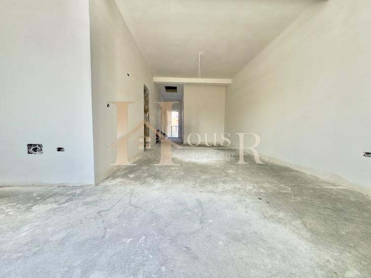 Duplex pe sol.Bine compartimentat.Toate Utilitatile!
