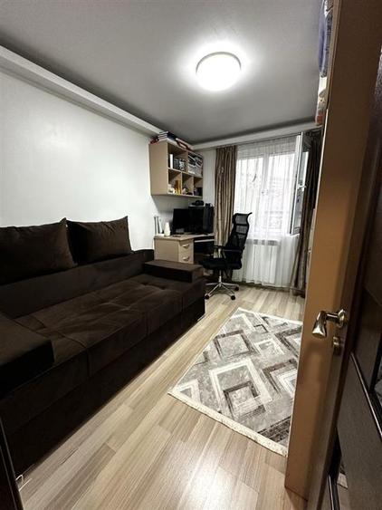 Apartament 3 camere Alexandru cel Bun