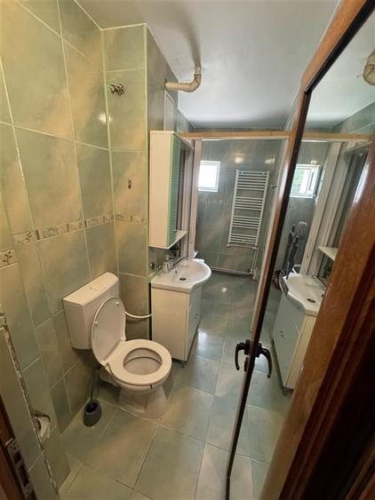Sp comercial 36 mp, stradal, zona Sud