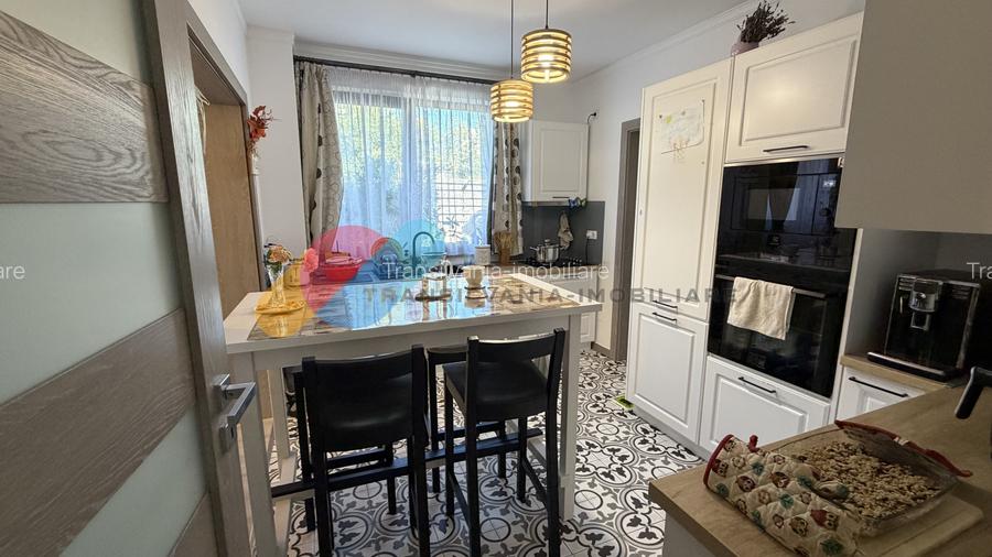 Casă tip Duplex, 112 mp utili, teren 362 mp, zona Dambul Rotund