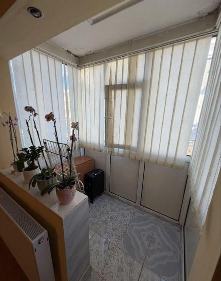 Apartament 3 camere semidecomandat, Craiovita Noua Orizont