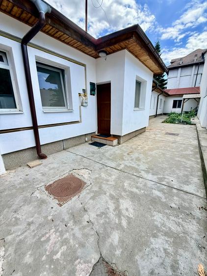 Zona Domenii - Casa renovata cu Curte privata de 100 mp