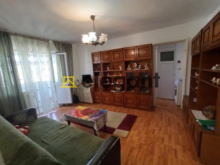 2 camere, centrala, bloc izolat, AC, Craiovita-Scoala 34