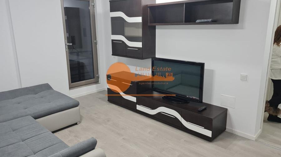 Apartament 2 camere | Lujerului | Curte proprie 25 mp | Parcare inclusă