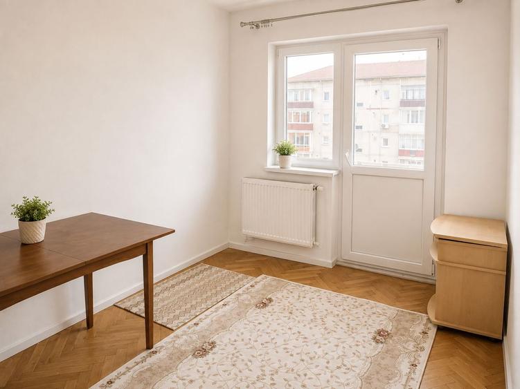 Girocului | 4 Camere | Decomandat | Etaj intermediar | Centrala proprie