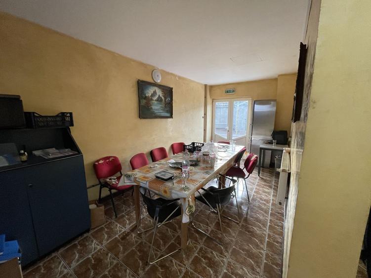 Hala de inchiriat, Calea Borșului, 970 MP