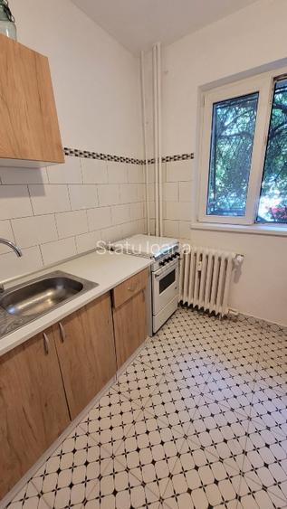 Apartament renovat - Piata Mihalache - 2