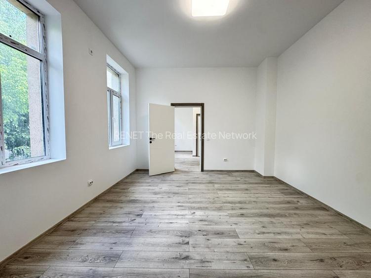 Spațiu renovat lângă Mitropolie | pretabil birouri | etaj 1 - 10