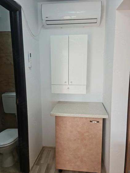 2 camere/ Victoriei/ zona centrala/ renovat/ A.C