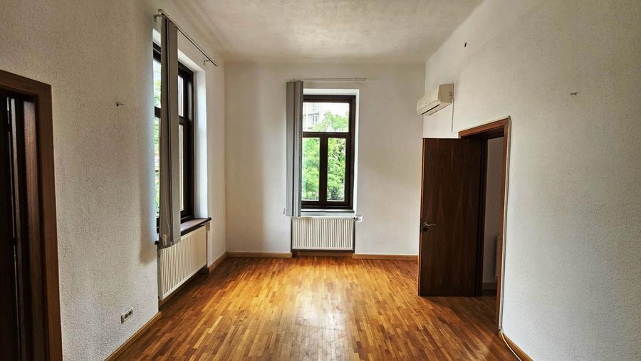 Birou 159 mp in Vilă interbelică renovată | Zona Romană
