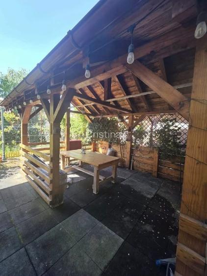 Apartament cu 2 camere +curte proprie de vanzare - 9
