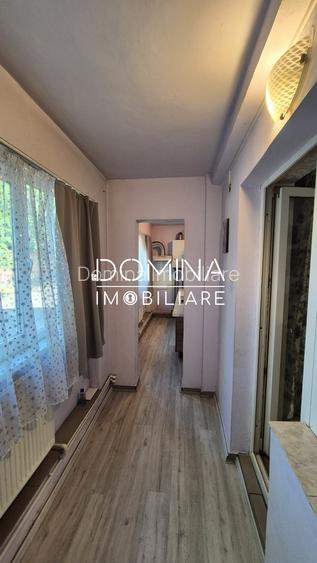 Vânzare garsonieră spațioasă, 48 mp situată în Târgu Jiu, strada Mărgăritarului - 7