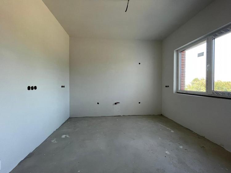 Casa in sistem cuplat, 6 camere, Borhanci