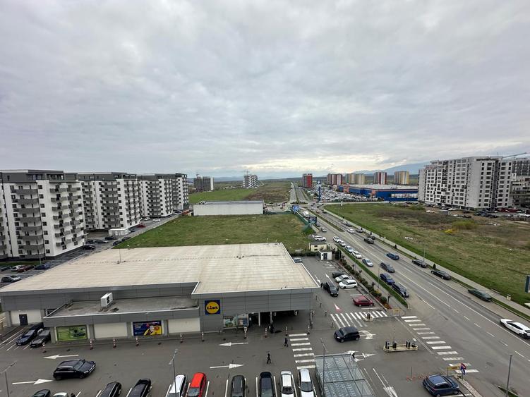 Apartament 2 camere decomandat - etaj 10 - B-dul M. Viteazu / Lidl