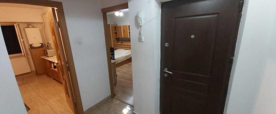 Apartament 3 camere-Dacia-Bicaz-etaj 3