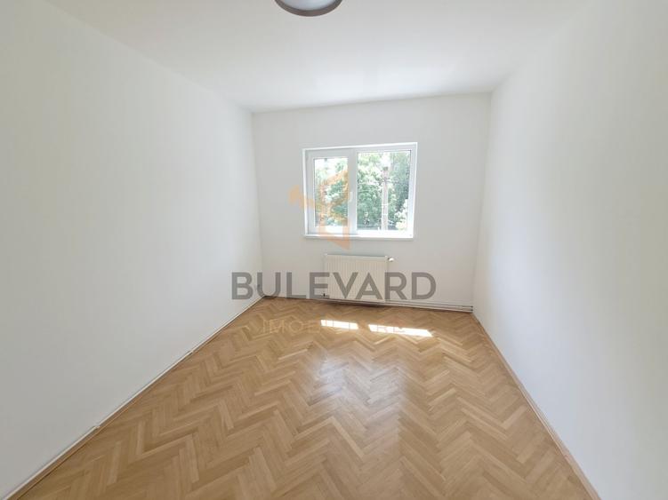Apartament 3 camere zona Piata Cipariu! Renovat!