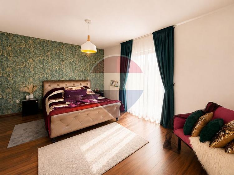 Vilă cu 5 camere de vânzare în Șerbănești