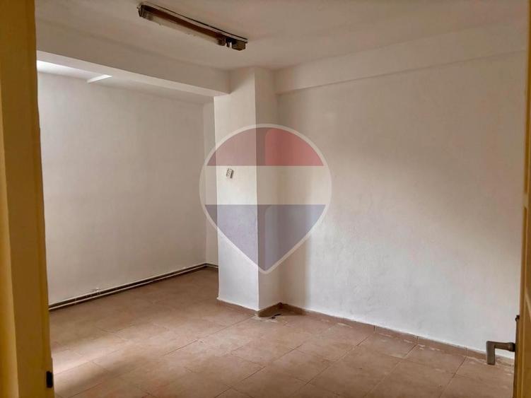 VANZARE Apartament cu 3 camere in zona Grigorescu