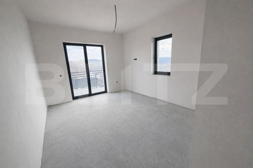 Casă individuală modernă cu 3 dormitoare, 120 mp utili, 463 mp de teren - Dezmir
