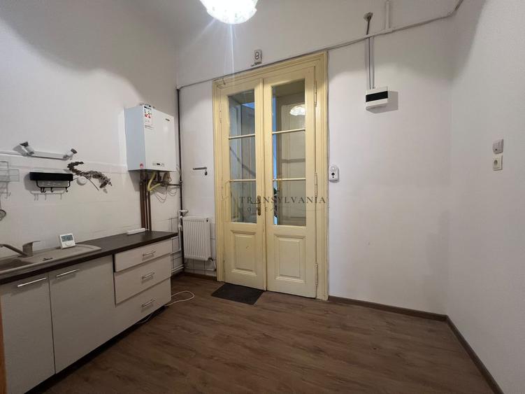 Garsonieră spațioasă de închiriat în zona ultracentrală