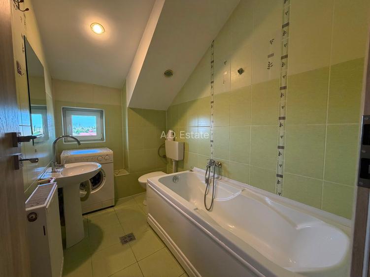 1 Decembrie  2 Camere Bloc 2014 Caramida 52 Mp Loc Parcacare 15 Min Metrou - 10