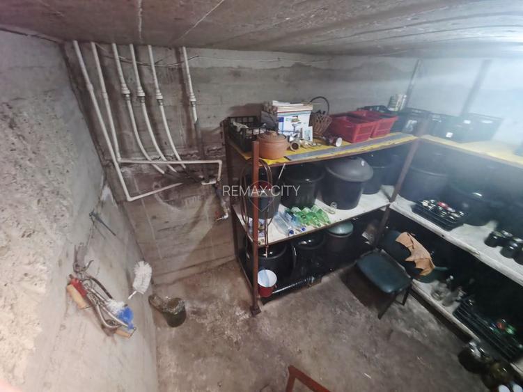 Casă / Vilă cu 5 camere de vânzare