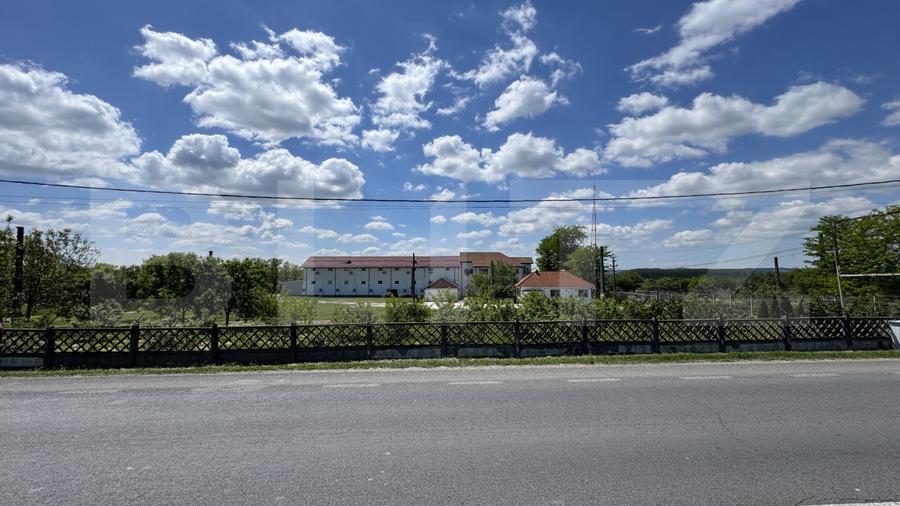 Fabrică de confecții textile activă, 1.600 mp, 11.720 mp teren, Răcari