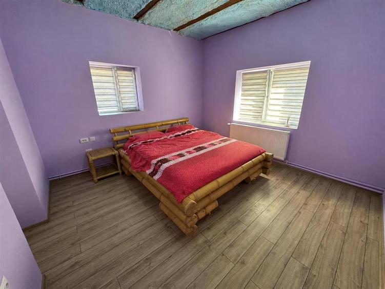 Casa 4 camere + 8418 mp de teren