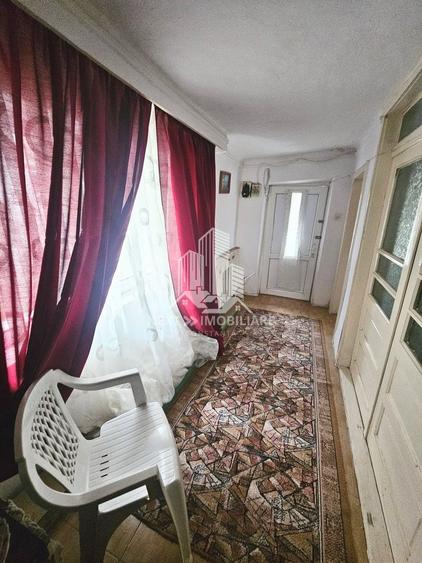 Casa 3 camere cu teren de 1137mp, in Lumina pe strada Morii