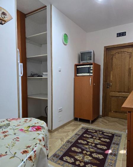 Apartament 3 Camere | Semidecomandat | 1 Mai | Metrou