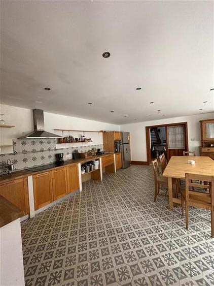 Pensiune de vanzare in Cristian, Sp+P+E, 582mp utili, teren 1012, Brasov