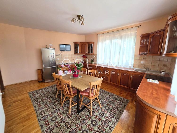 Casa Individuala 5 camere, 210 mp utili, zona premium in Selimbar