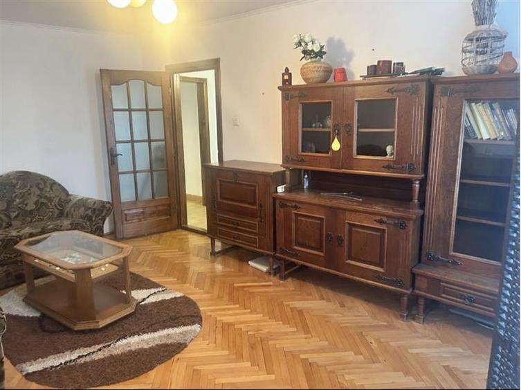 3 camere, decomandat, 2 bai langa Iulius Mall!