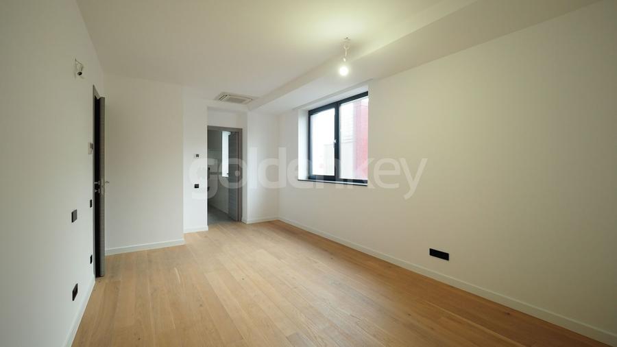 Apartament cu 3 camere langa Parcul Verdi