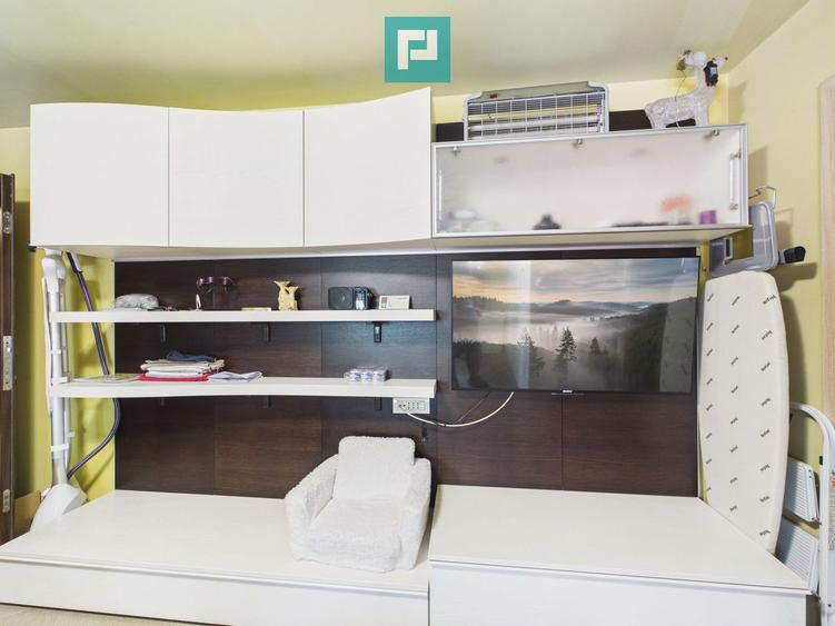 Apartament 3 camere, 2băi, complet mobilat Complex