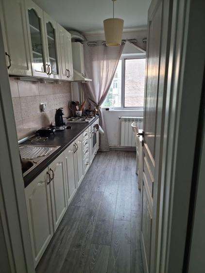 Apartament 2 camere de inchiriat | decomandat | Metrou Gorjului