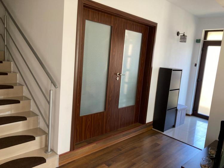 Zona Modern - Duplex cu 6 camere, mobilat si utilat