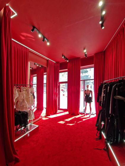Comercial stradal de inchiriat Gara de Nord - Duca, 30mp, intersectie