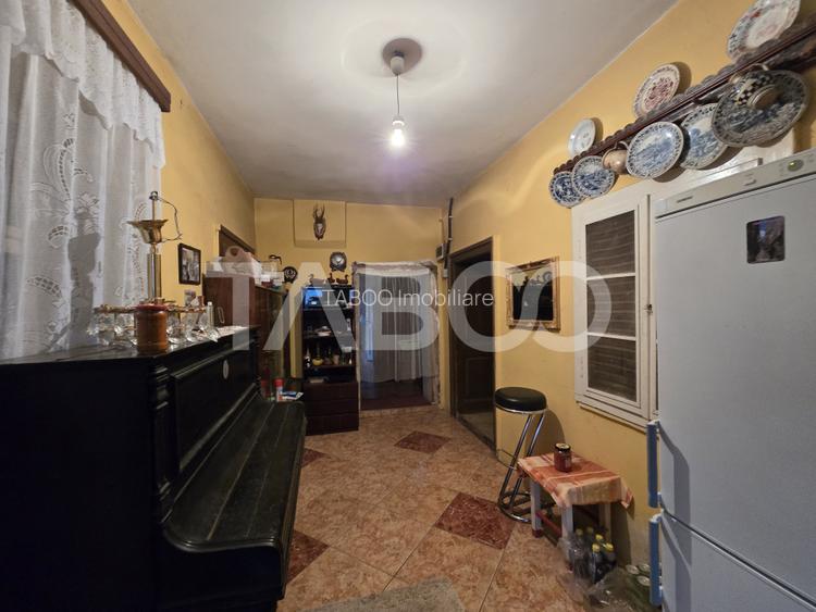 Casa saseasca plina de istorie de vanzare in satul Nou judetul Sibiu - 27