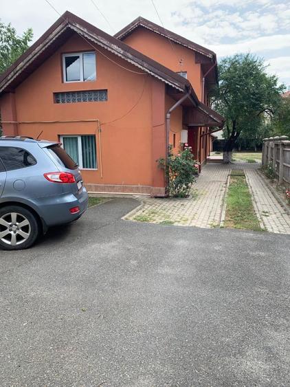 Casa cu 3 camere | Zona centrala | Teren 802 mp | Otopeni