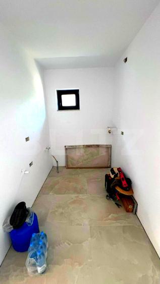 Casă cu 3 camere, 90 mp, pe un nivel, 454 mp teren, cartier Orizont